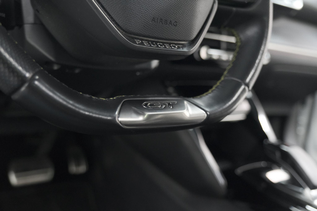 Peugeot E-2008 ev gt pack 50 kwh | schuif-/kanteldak | adaptieve cruise con
