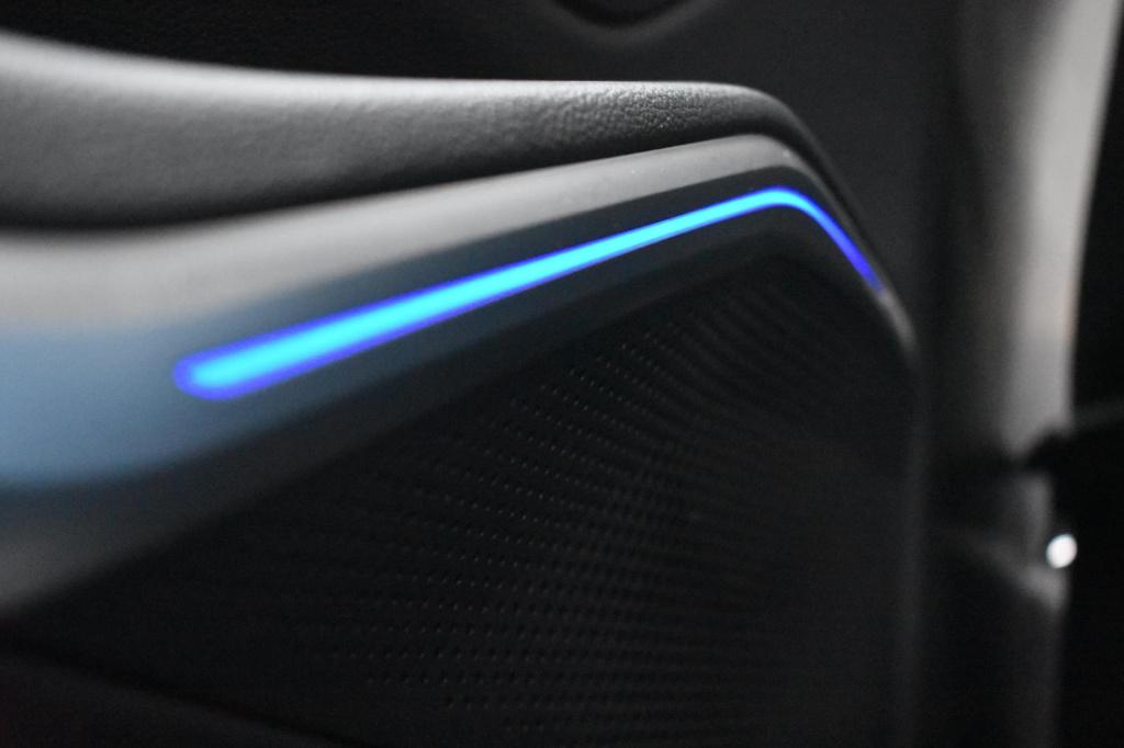 BMW 3-serie touring 318i high executive sport line | trekhaak | apple carpl