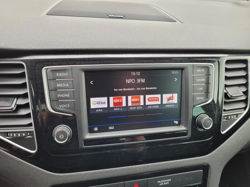 Volkswagen Golf Sportsvan 1.2 tsi highline business bluemotion automaat sou