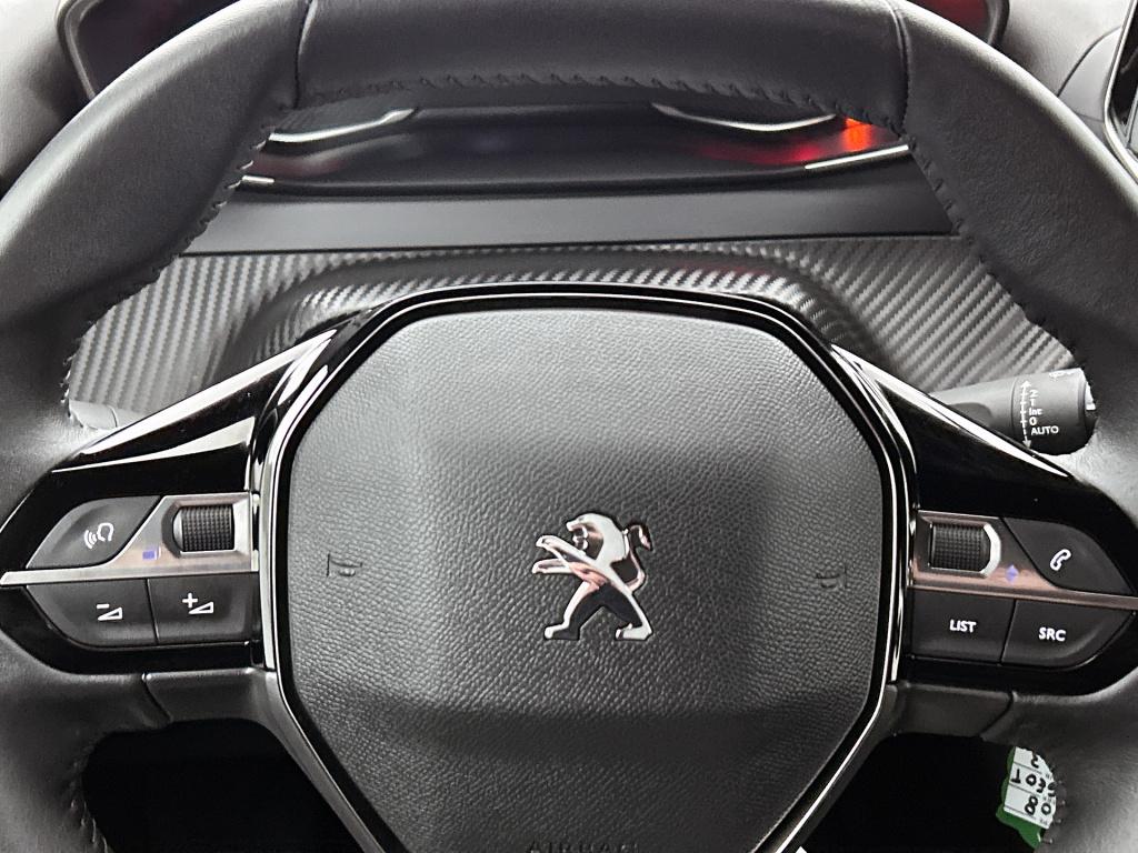 Peugeot 2008 130 pk active pack | rijklaar | apple carplay | camera | stoel