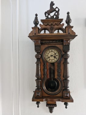 Paardjes regulator klok