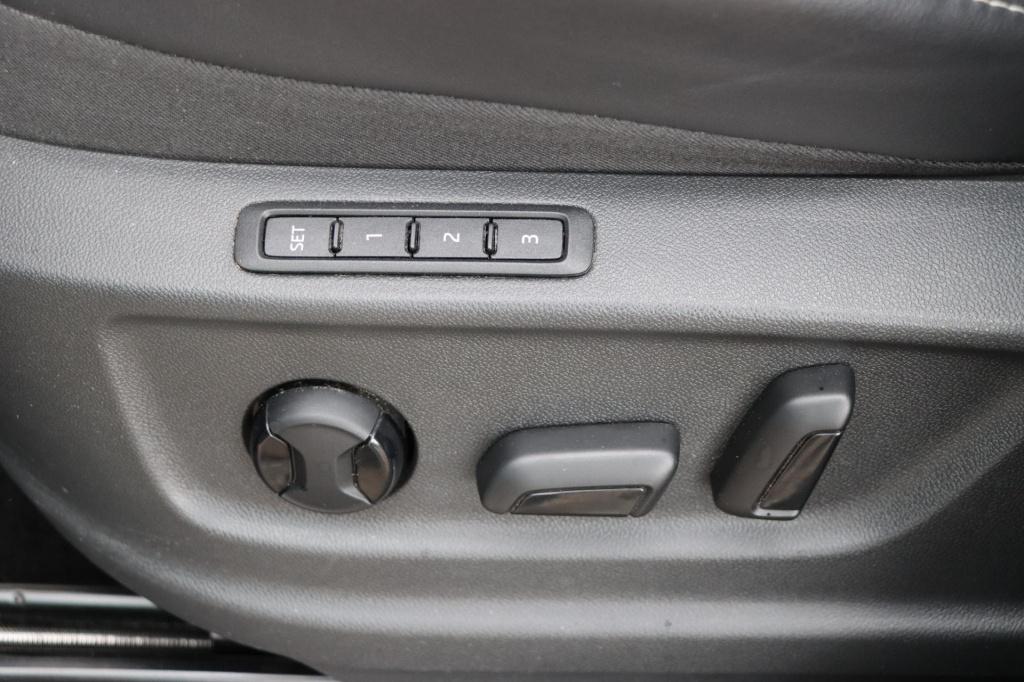 Skoda Kodiaq 1.5 tsi sportline business 150pk dsg7 | trekhaak | pano | memo