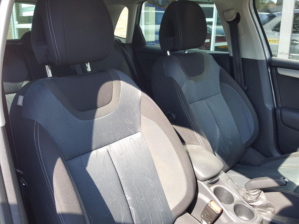 Citroen C4 1.2 e-thp 131pk exclusive navigatie | cruise & climate control |
