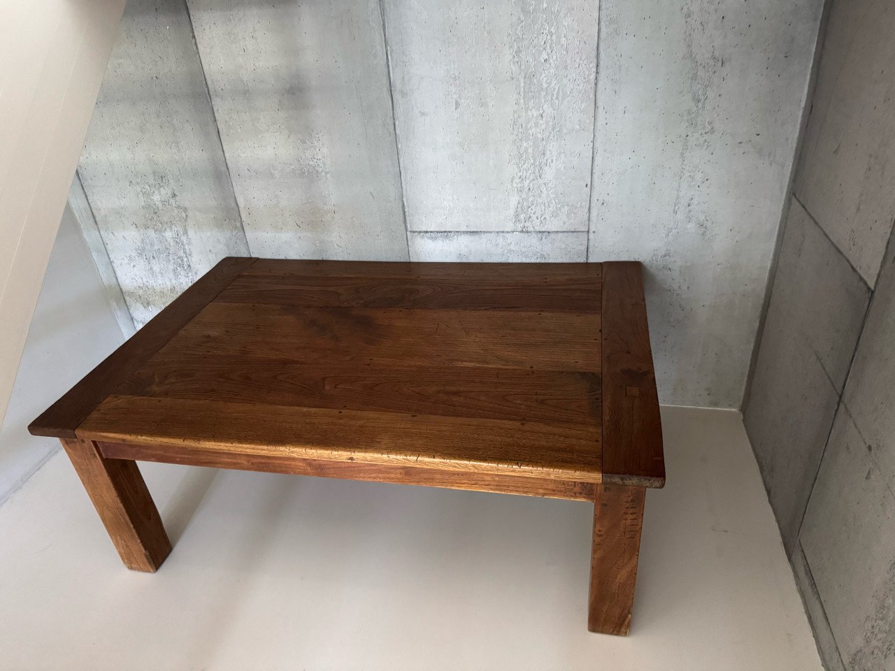 Salon tafel 120 -80 breed 45 hoog