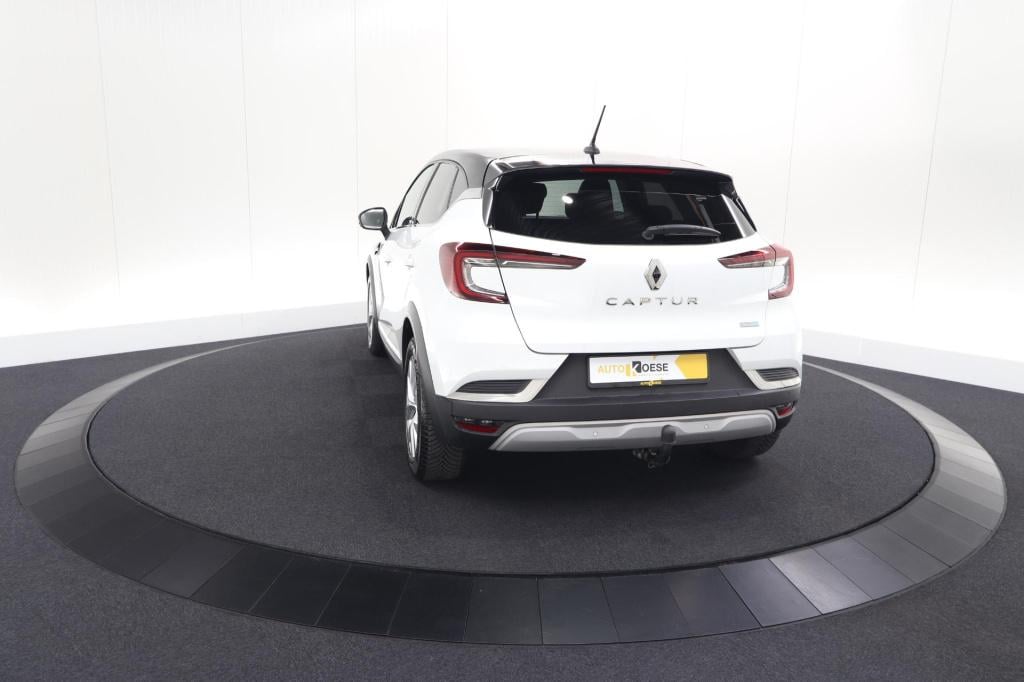 Renault Captur 1.6 e-tech hybrid 145 intens | trekhaak | camera | stoelverw