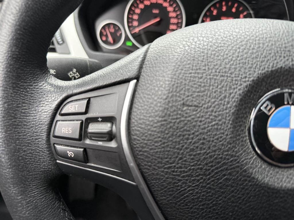 BMW 3-serie 320i 184pk executive sportline sedan