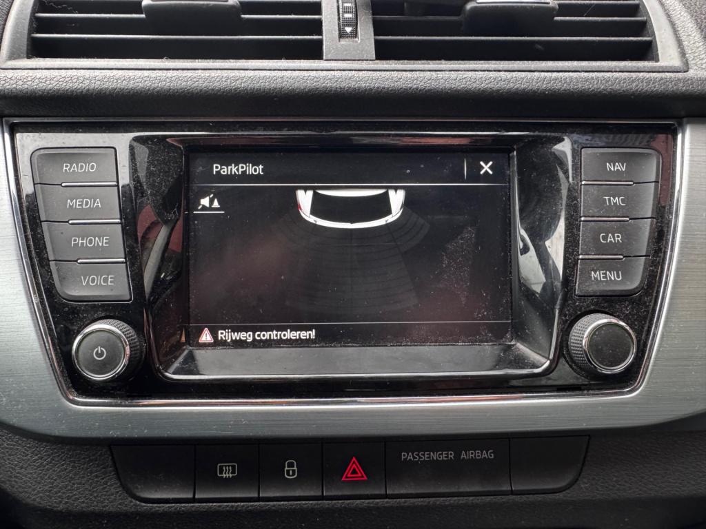 Skoda Fabia combi 1.0 tsi ambition business | navi | trekhaak | airco!