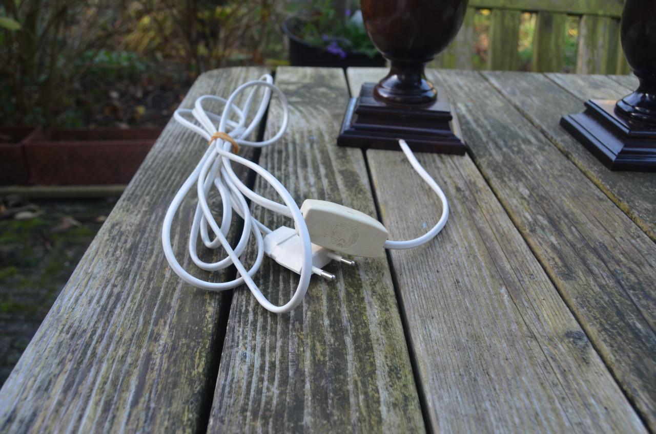 Twee Schemerlampjes in prima staat