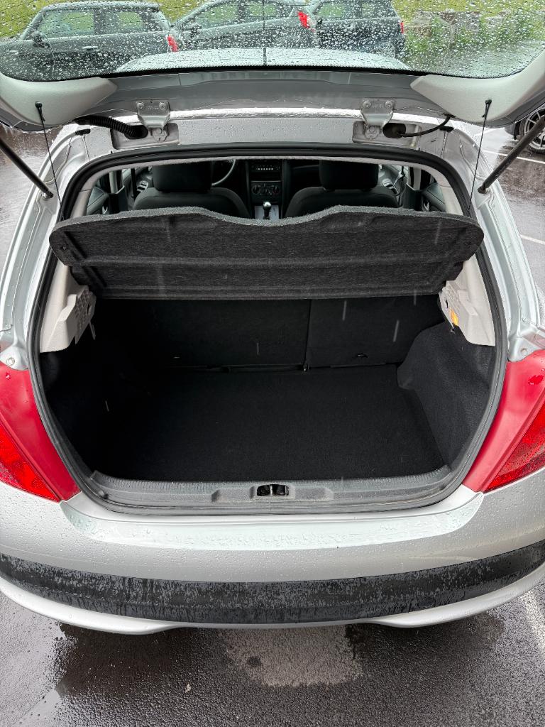 Peugeot 207 1.4 look - airco - nieuwe koppeling