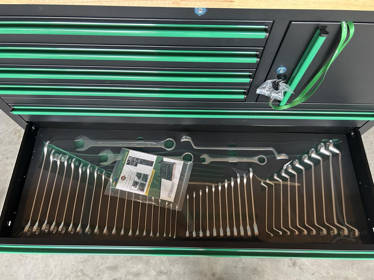 Gereedschapswagen Jungwille compleet gevuld 272-delig, nieuwprijs 7999,-