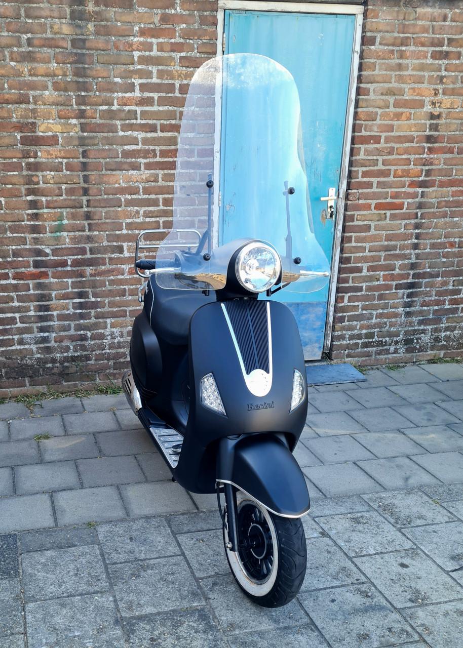 Berini napoli ll Brom scooter