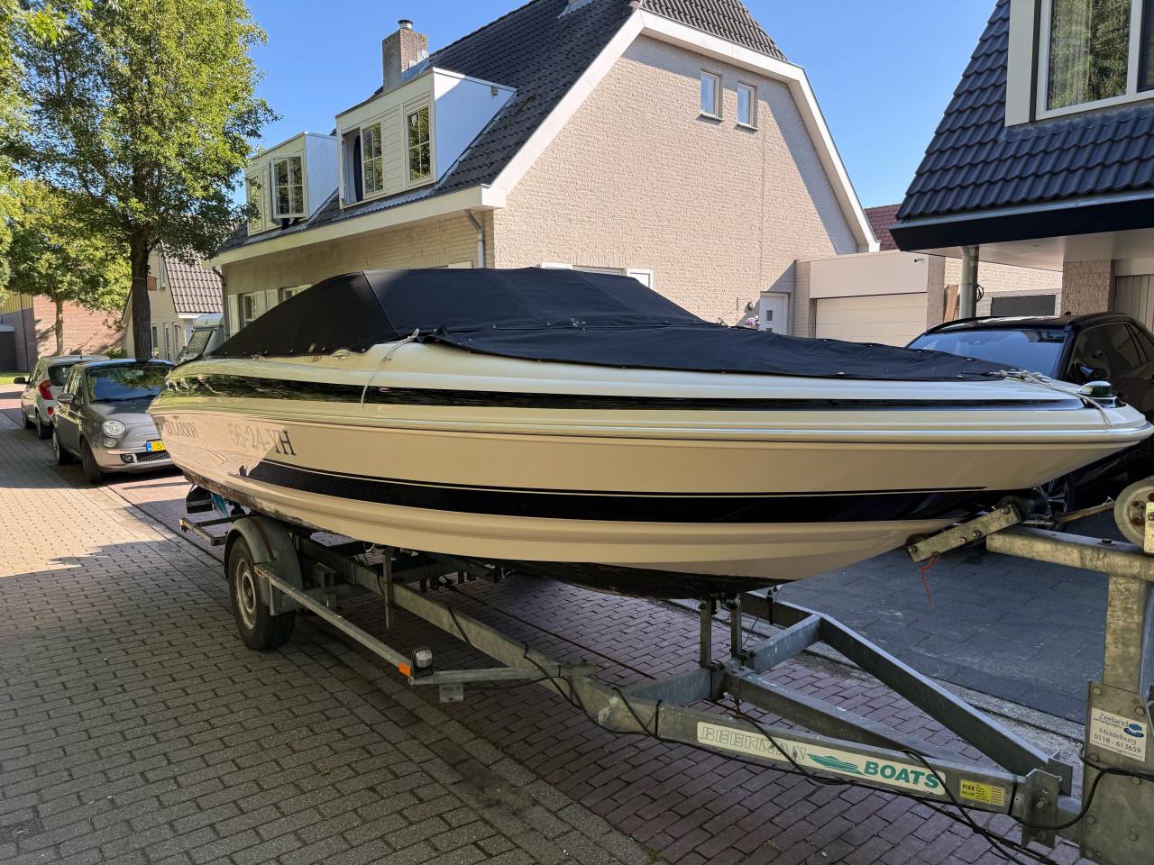 Larson lxi190 bowrider
