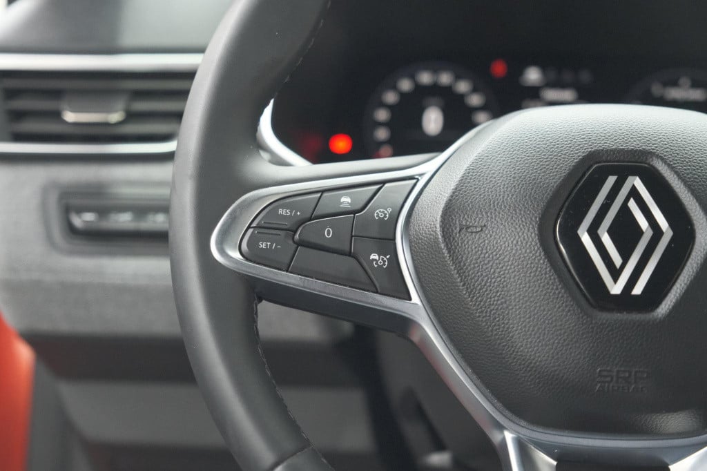 Renault Clio tce 90 gpf techno | 360 camera | dodehoekdetectie | adaptieve 