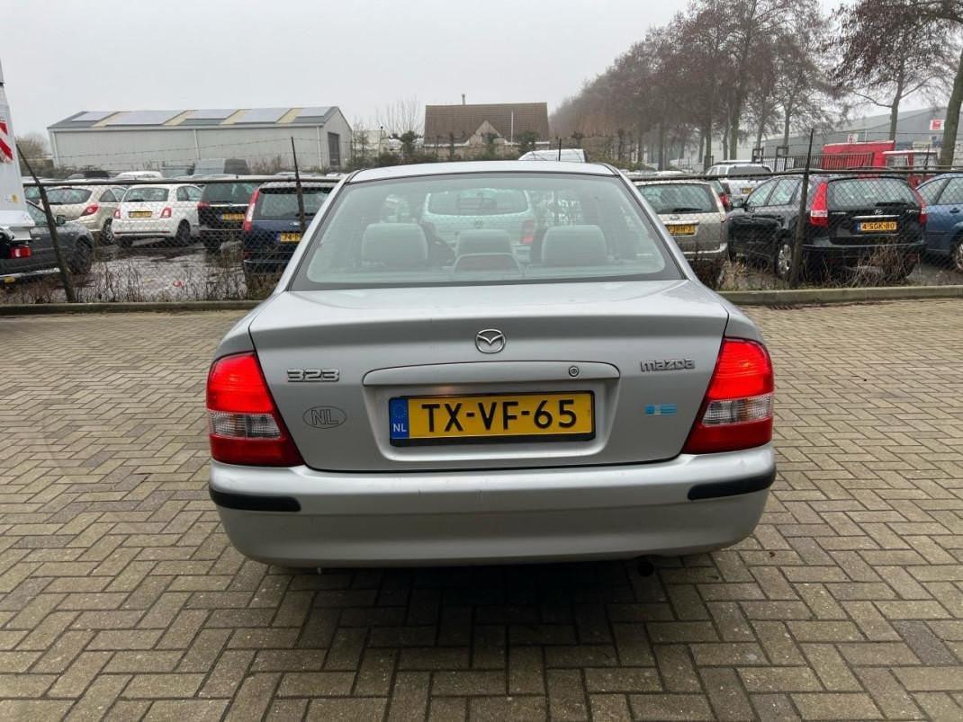 Mazda 323- 1.5 GLX 146.073 KM Airco