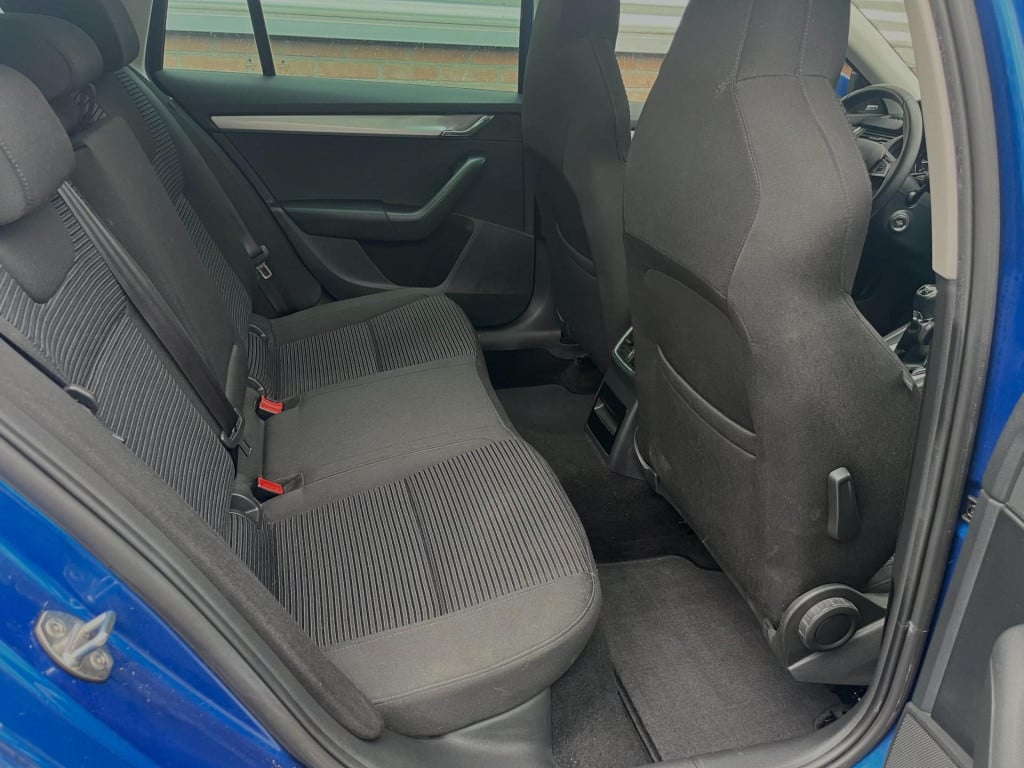 Skoda Octavia combi 1.2 tsi greentech elegance businessline | orig nl. | de