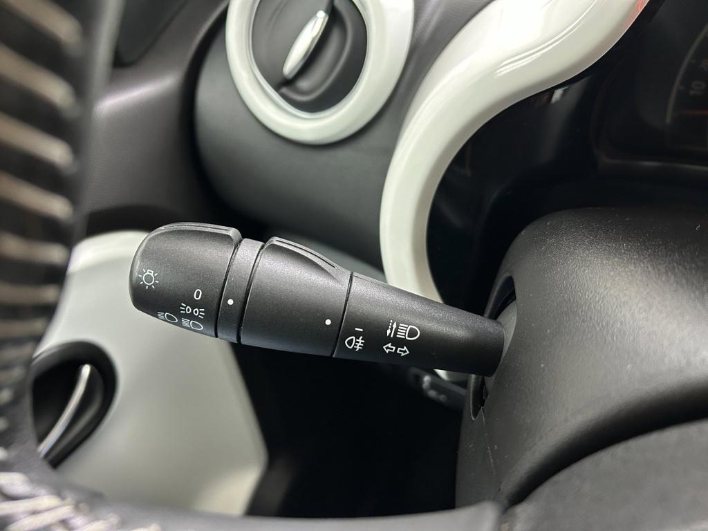 Renault Twingo occasion 1.0 sce collection | wit | tweedehands renault twin