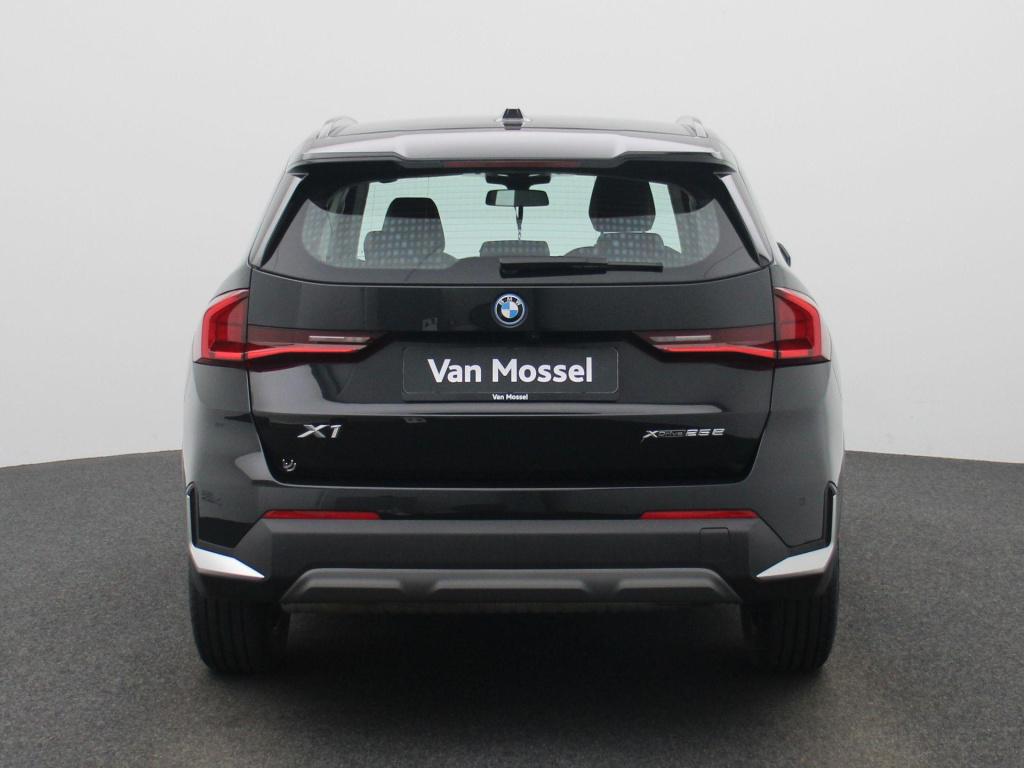 BMW X1 xdrive25e | automaat | lmv | parkeer sensoren | virtual cockpit | ca