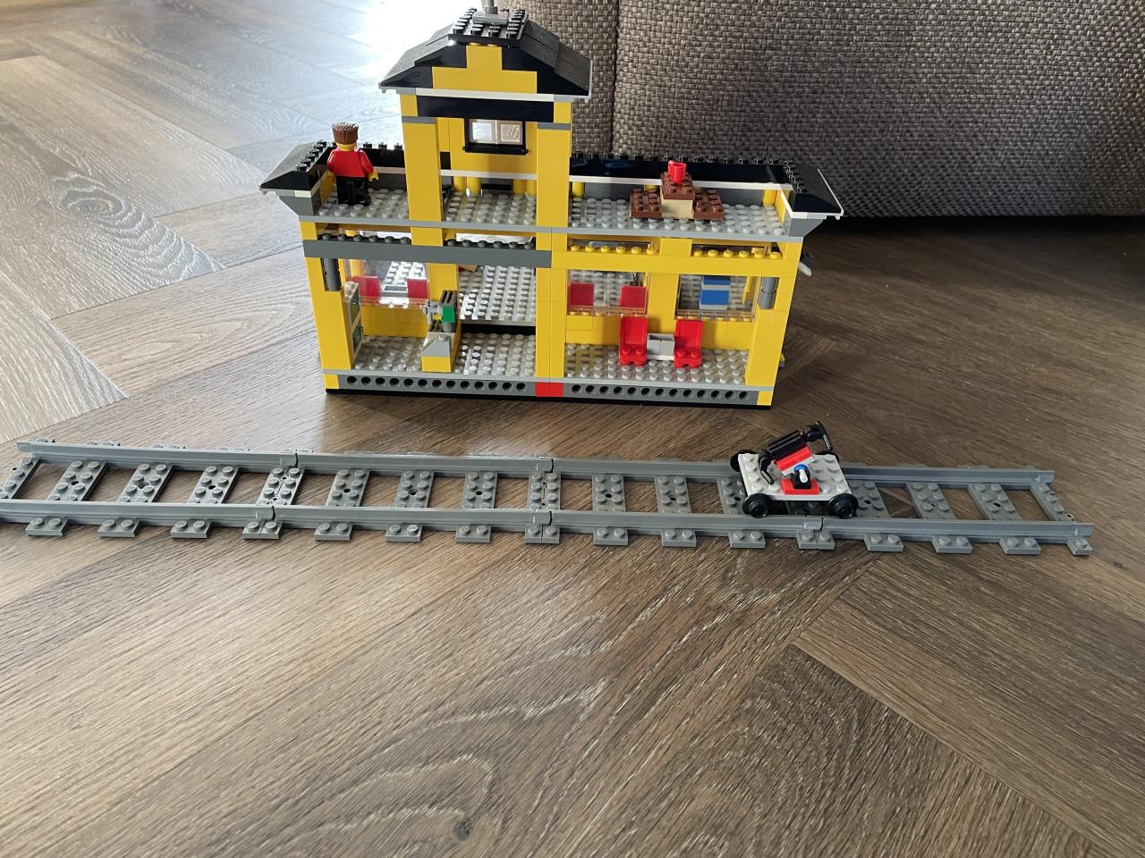 City lego: Train Station 7997