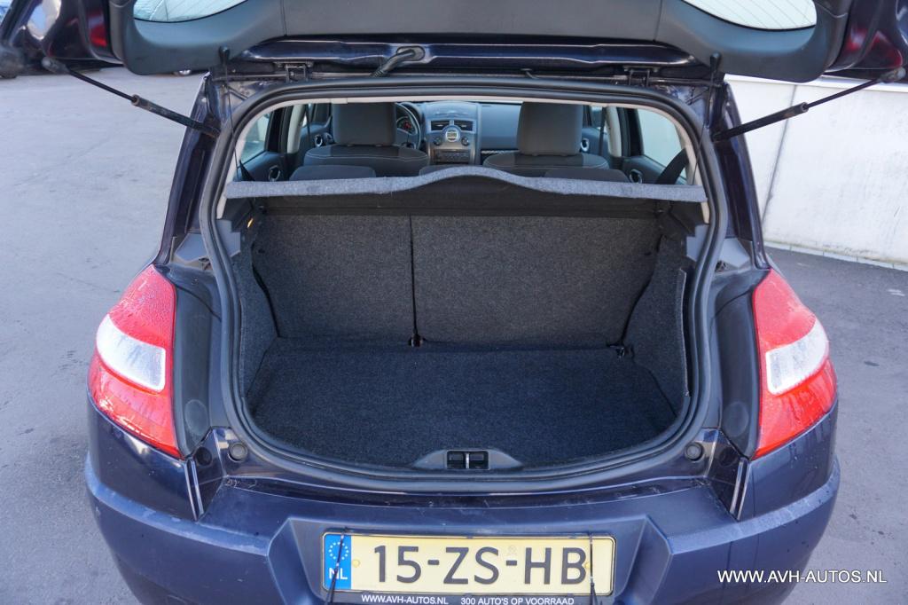 Renault Megane 1.6-16v business line, apk: 4-2027!