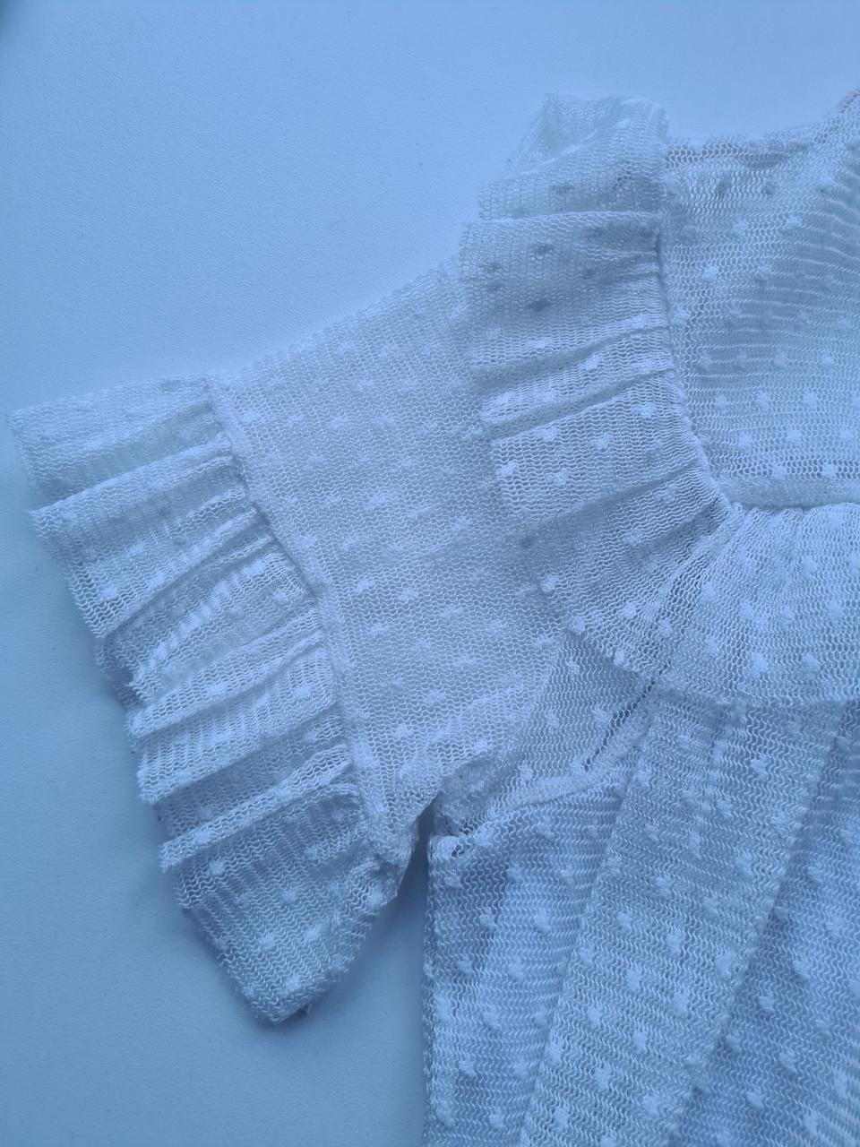 Heel mooi en leuk wit voile blousje van River Island, maat 140.