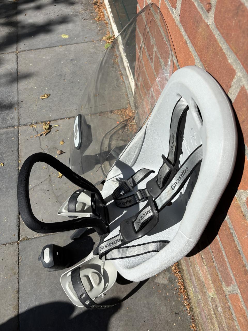 Yepp fiets kinderzitje voor incl windscherm en bevestigingsadapter