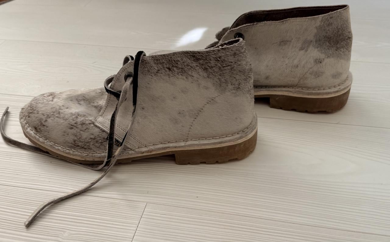 Nieuwe heren schoenen half hoog.