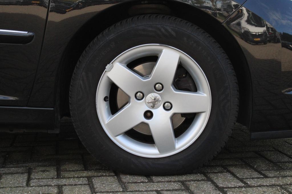 Peugeot 207 sw 1.4 vti xs