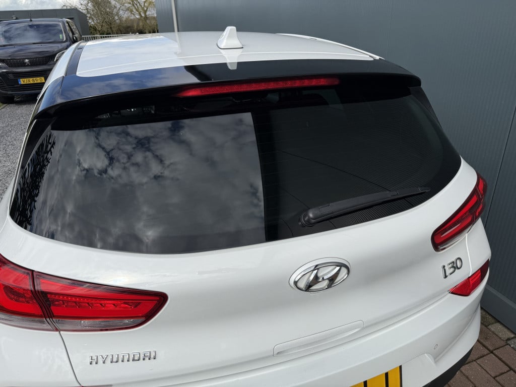 Hyundai I 30 1.0 t-gdi first edition 5-drs