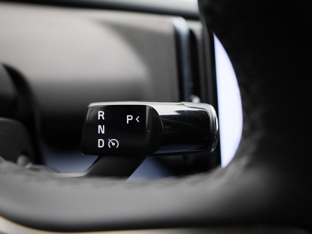 Volvo Ex30 single motor extended range core | automaat | apple carplay / an