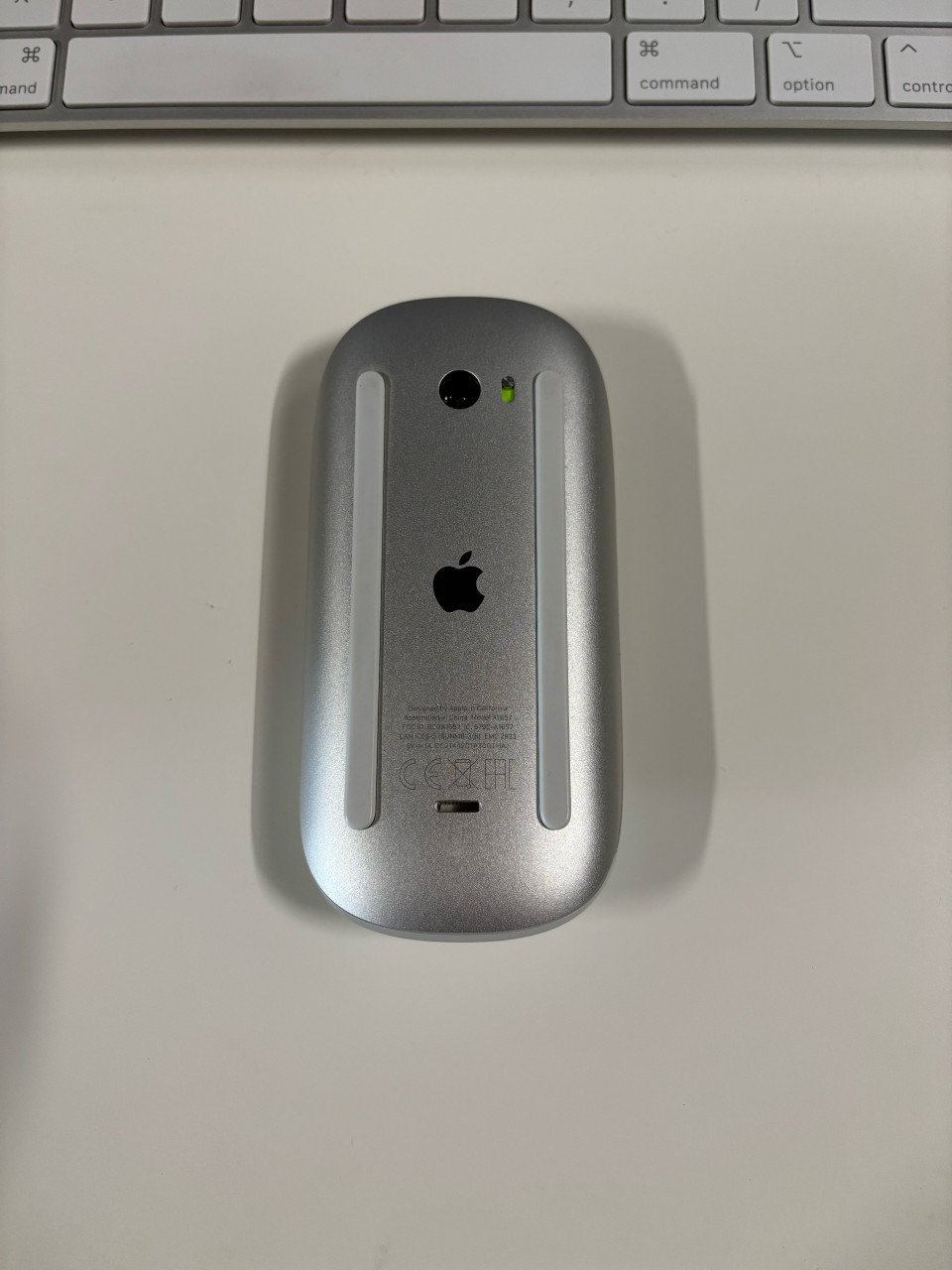 Apple iMac 24 inch (2021) CTO 8GB 256GB SSD M1 8core GPU Touch ID Numpad