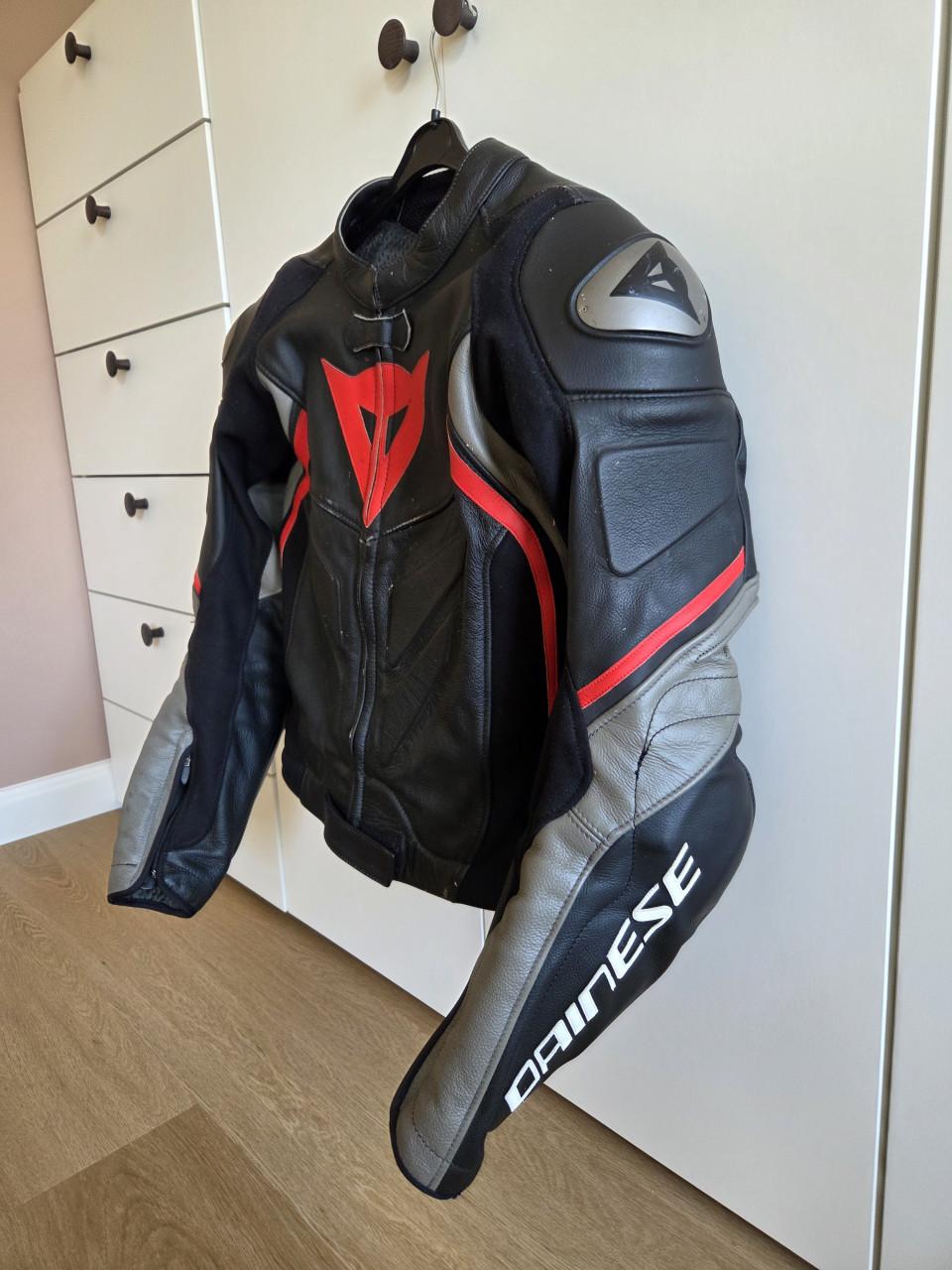 Dainese leren motorpak (tweedelig) - maat 50