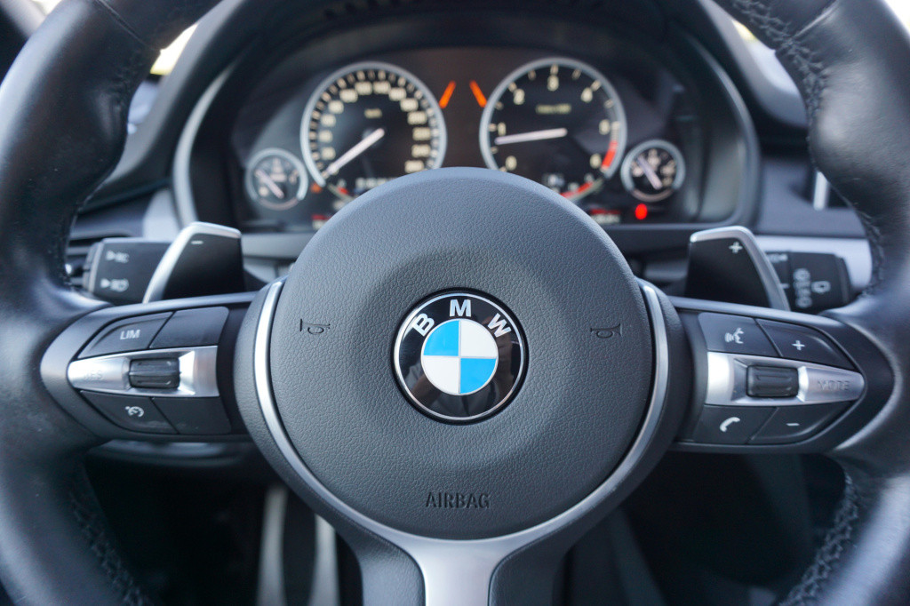 BMW X5 xdrive30d high executive m sport panorama / leder / hud / adap. crui
