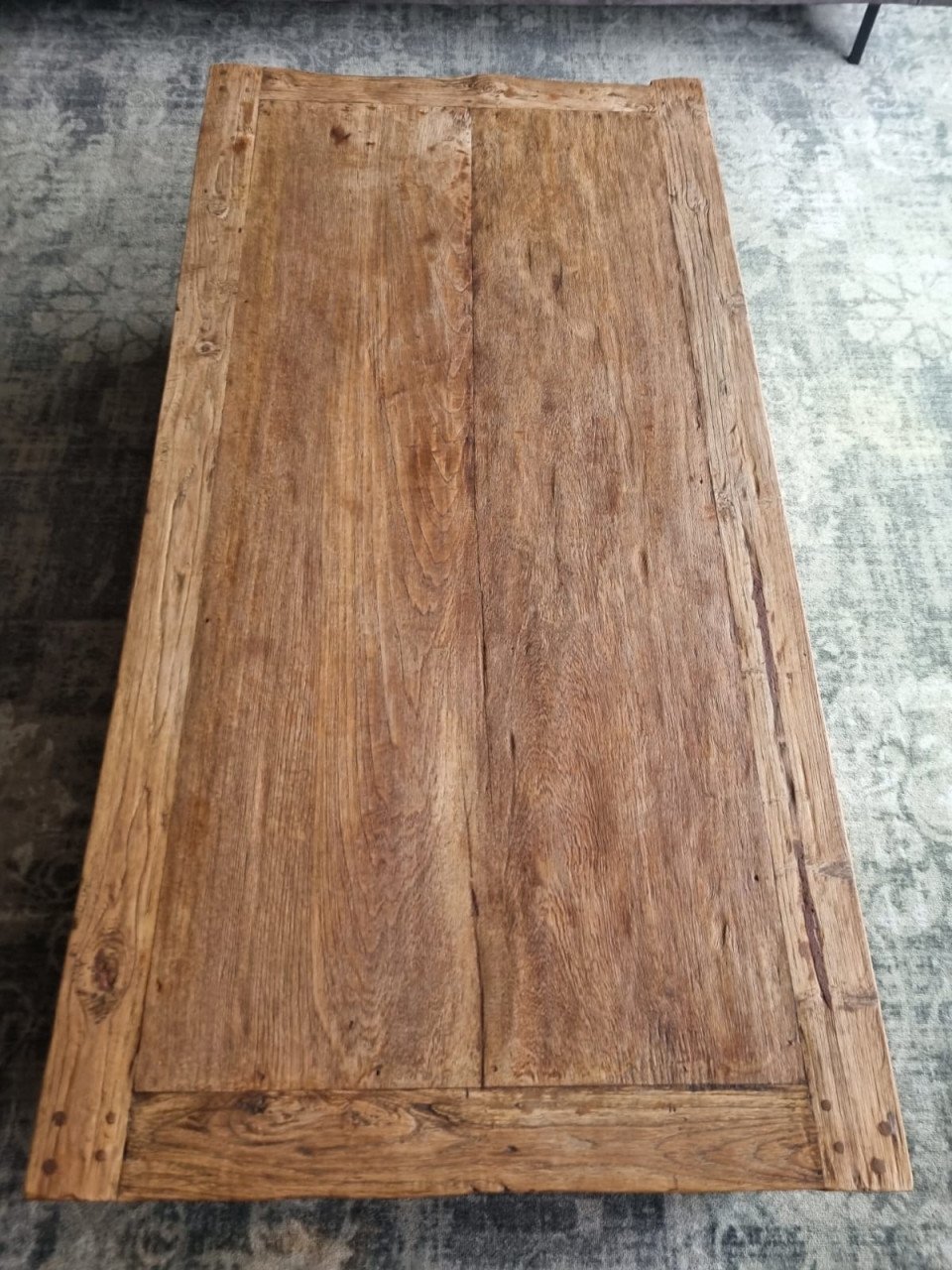 Massieve salontafel met lades (In goede staat!