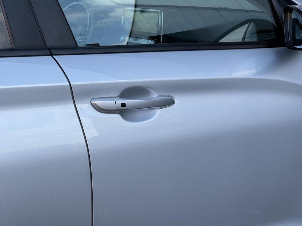 Hyundai Kona ev fashion 64 kwh 3-fase lader, soh 96%!