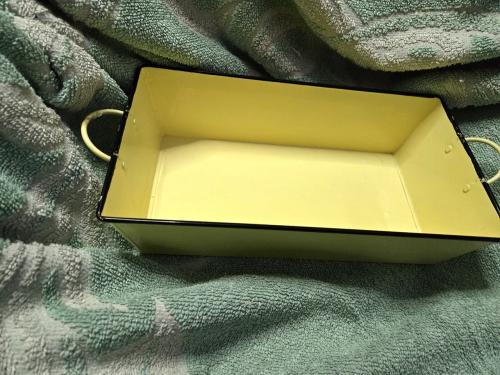 Rechthoekige metalen bak met handvatten 30.5x16.5x8cm