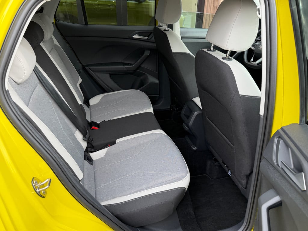 Volkswagen T-cross 1.5 tsi 150pk dsg style | trekhaak | led gril | camera |