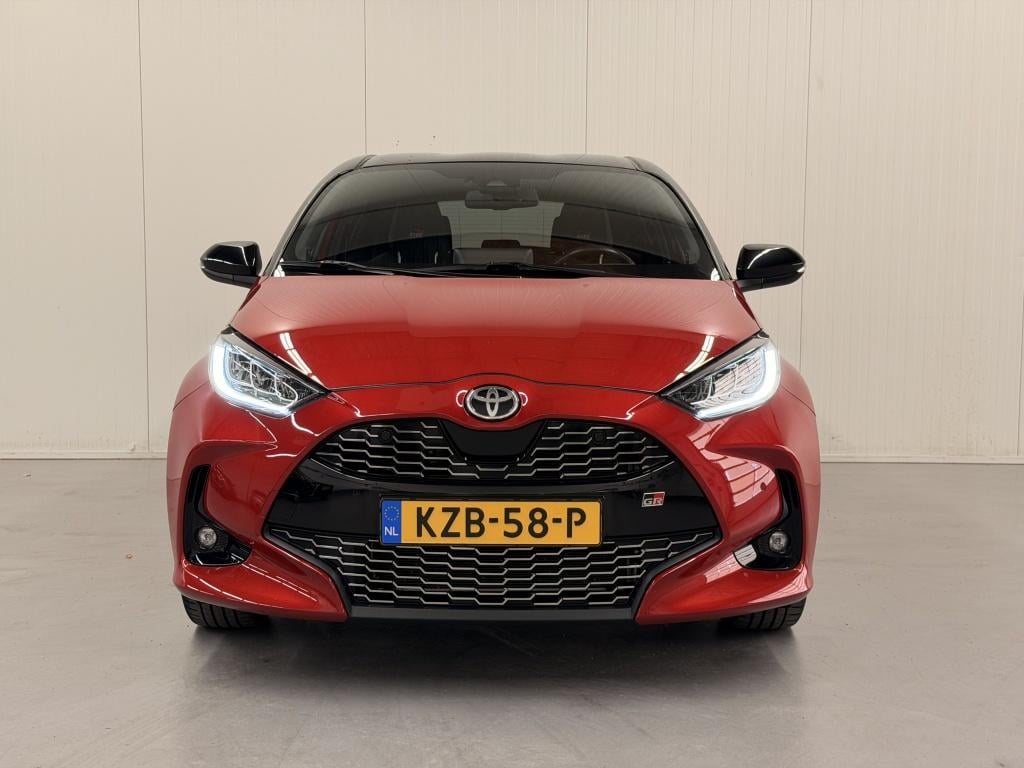 Toyota Yaris 1.5 hyb. executive