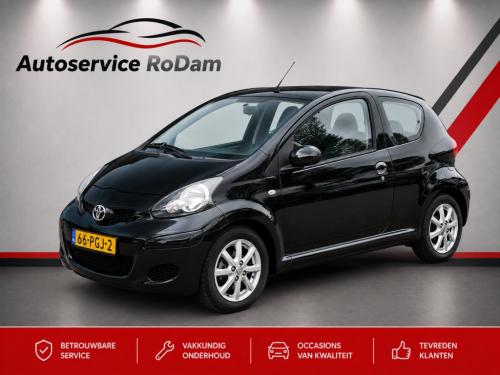 Toyota Aygo 1.0-12v comfort nav.