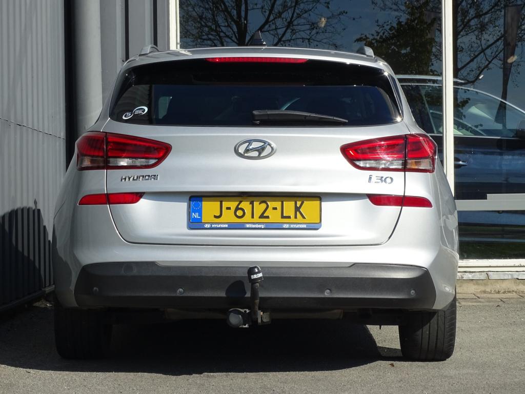 Hyundai I 30 wagon 1.4 t-gdi premium automaat | pano | trekhaak | led | sto