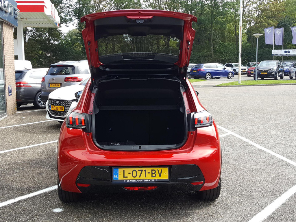 Peugeot 208 gt pack ev 50kwh 136pk/12%bytelling+btw | 3-fase navigatie | cr