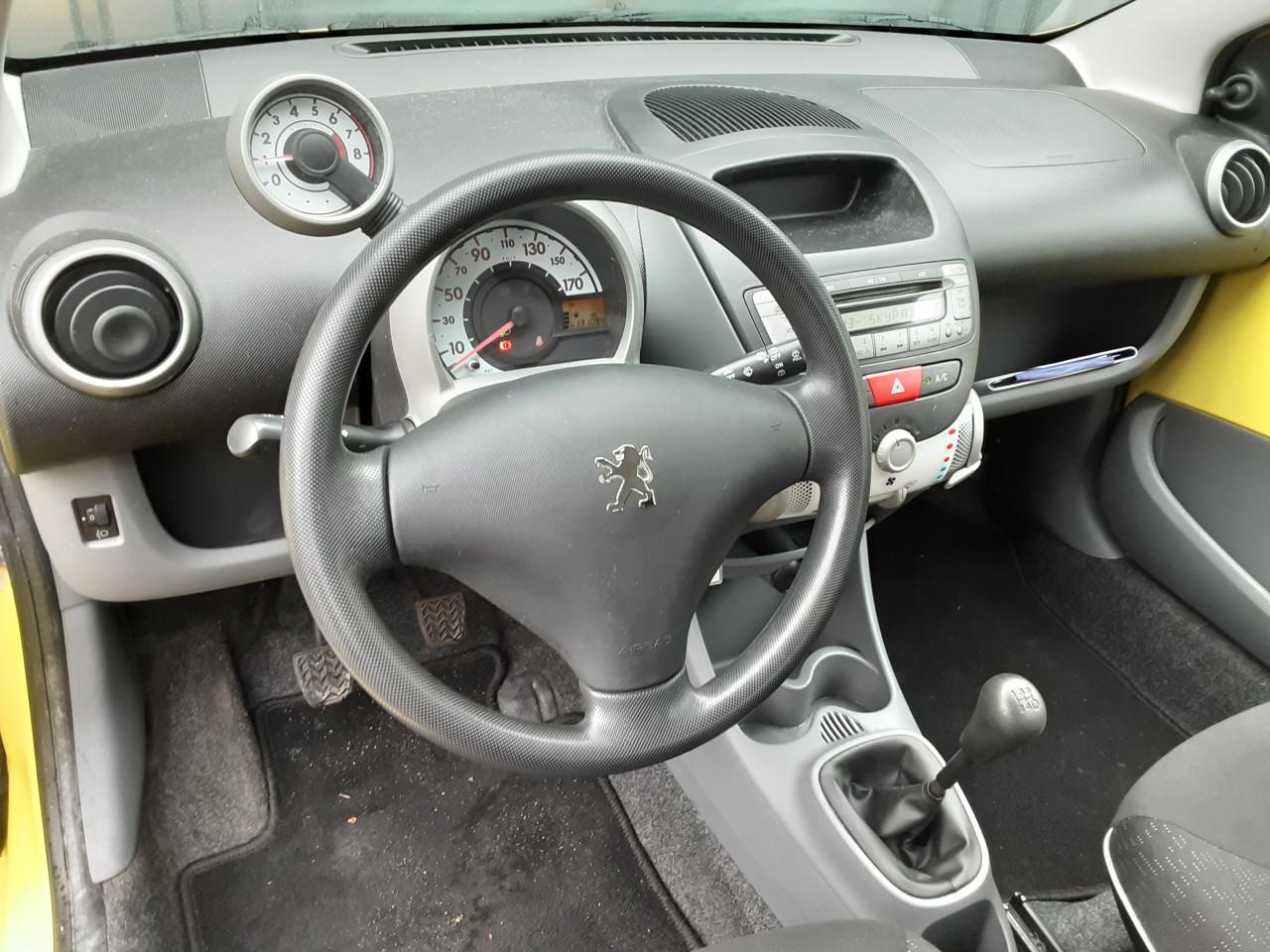 Peugeot 107 1.0-12V XS