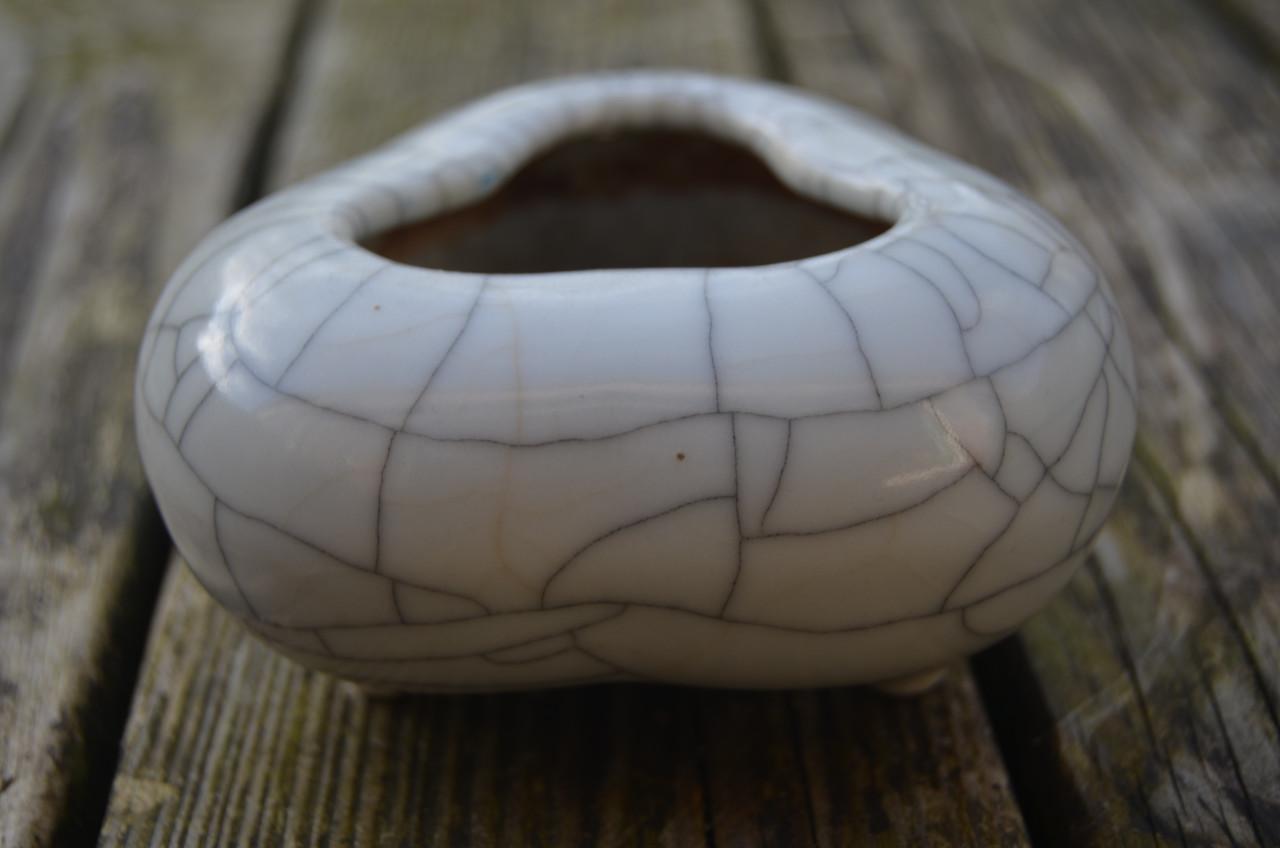 Ge-ware celadon bakje, China, 20e eeuw in goede staat.