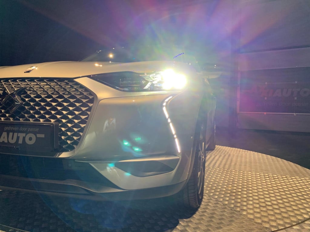 Ds Ds 3 crossback e-tense so chic 50 kwh *leder*appconnect*head-up*camera* 