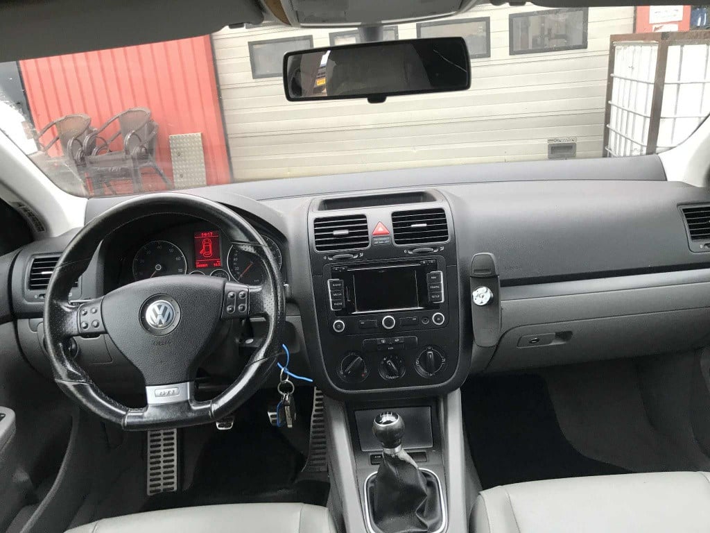 Volkswagen Jetta 1.6 trendline