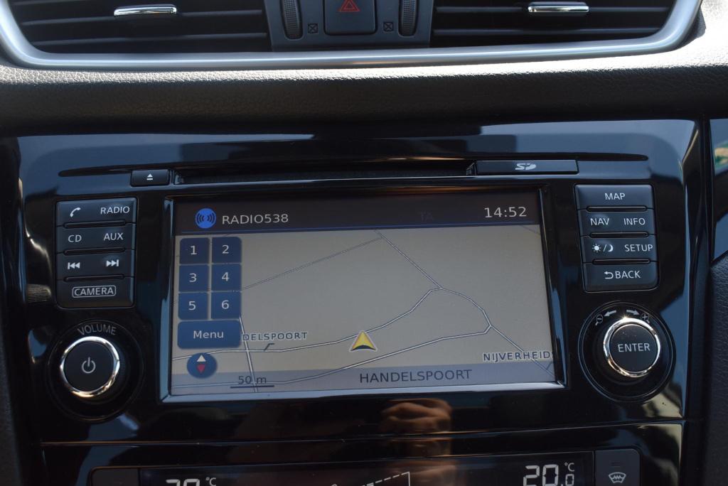 Nissan Qashqai 1.2 tekna | climate control | cruise control | trekhaak | st