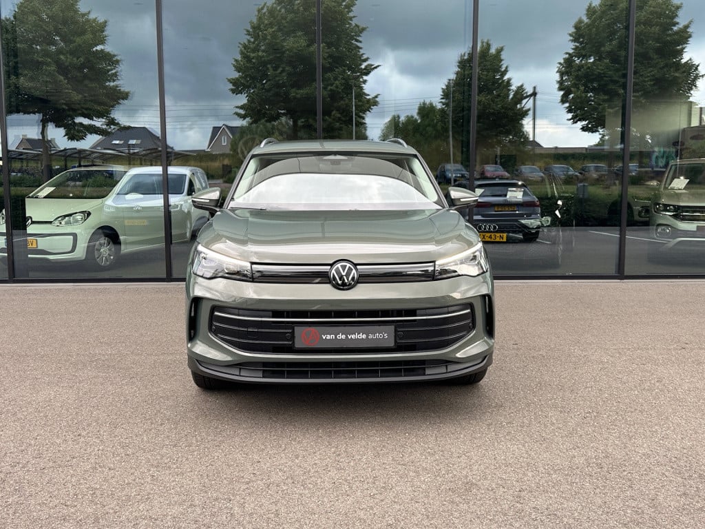 Volkswagen Tiguan 1.5 etsi life | trekhaak | camera | trekhaak | dode hoek 