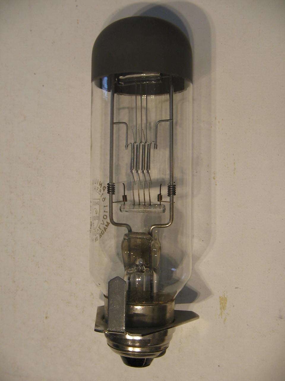 Projectielampen 150 Watt, 300 Watt en 750 Watt.