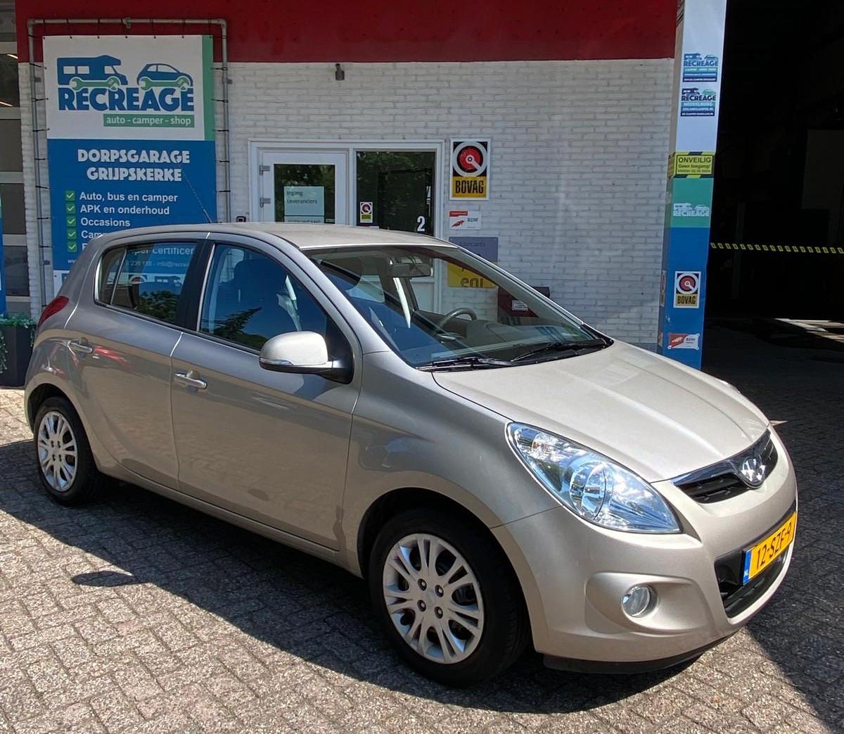 🚗 Hyundai i20 1.2i i-Motion | 52.370km! | Trekhaak | Airco | apk +garantie