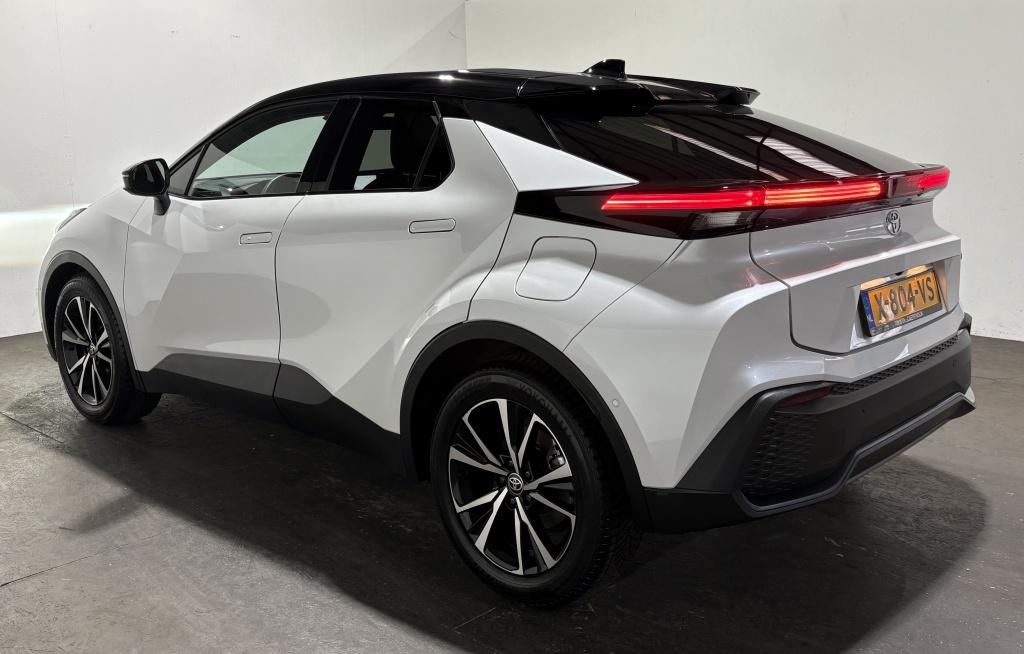 Toyota C-hr 1.8 hybr 140 first edition| 360camera| adap.cruise| elek.klep