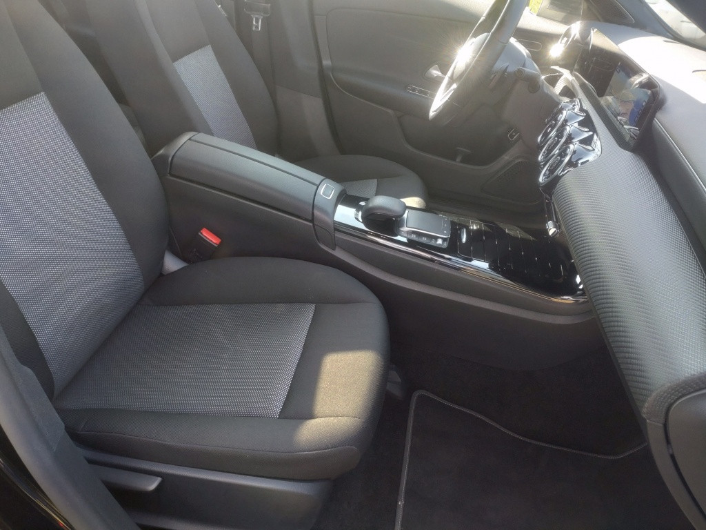 Mercedes-Benz Cla shooting brake 180 business sol. | automaat
